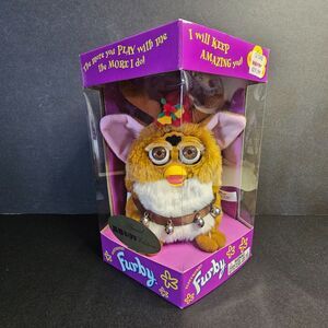 New KB Toys Reindeer Furby Sealed 1999 Holiday Special Collectible Toy